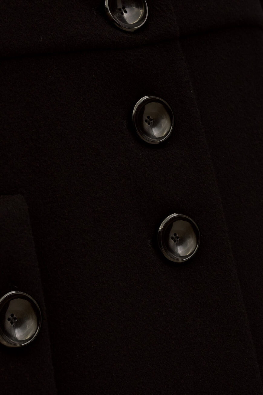 coat THEA