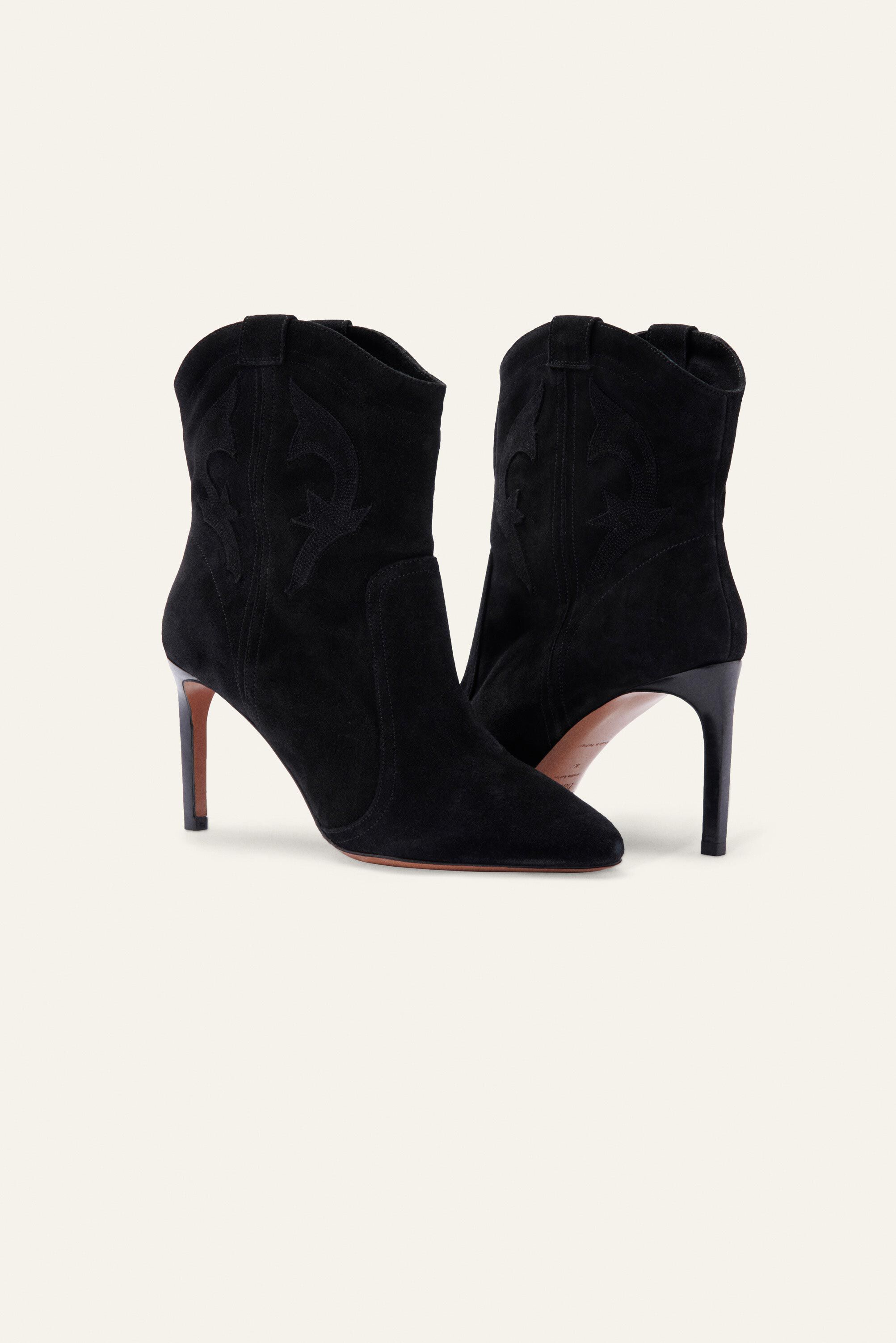 CAITLIN BOOTS