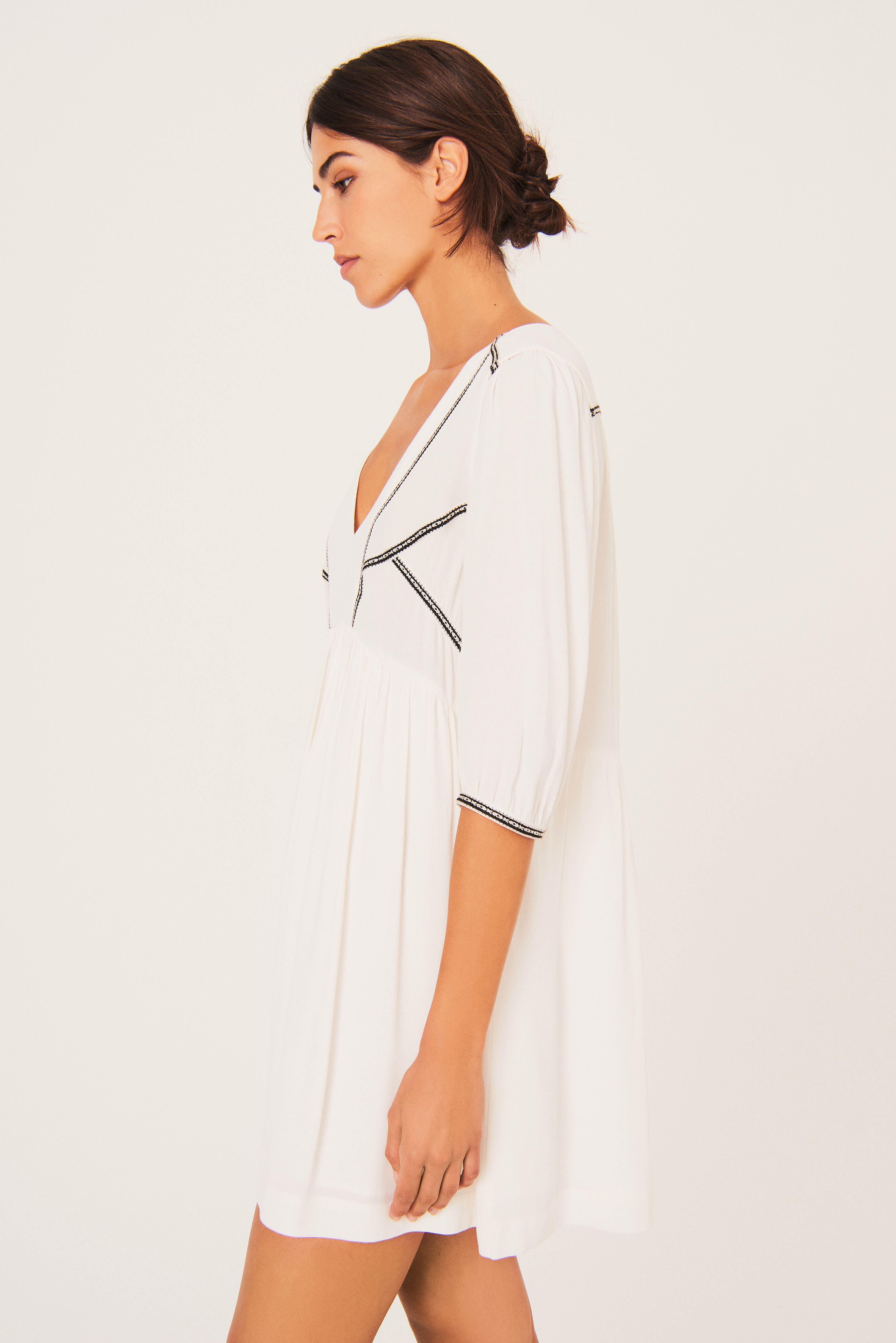 bash robe alma