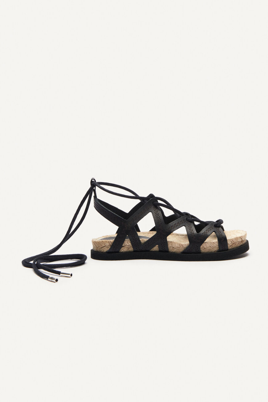 CLEA SANDALS