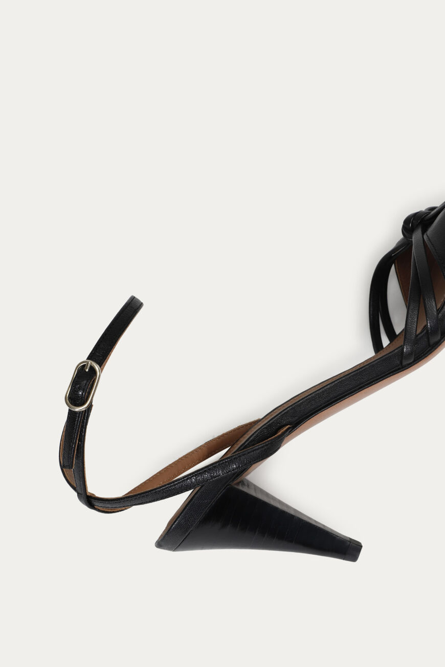 SANDALS CALAS