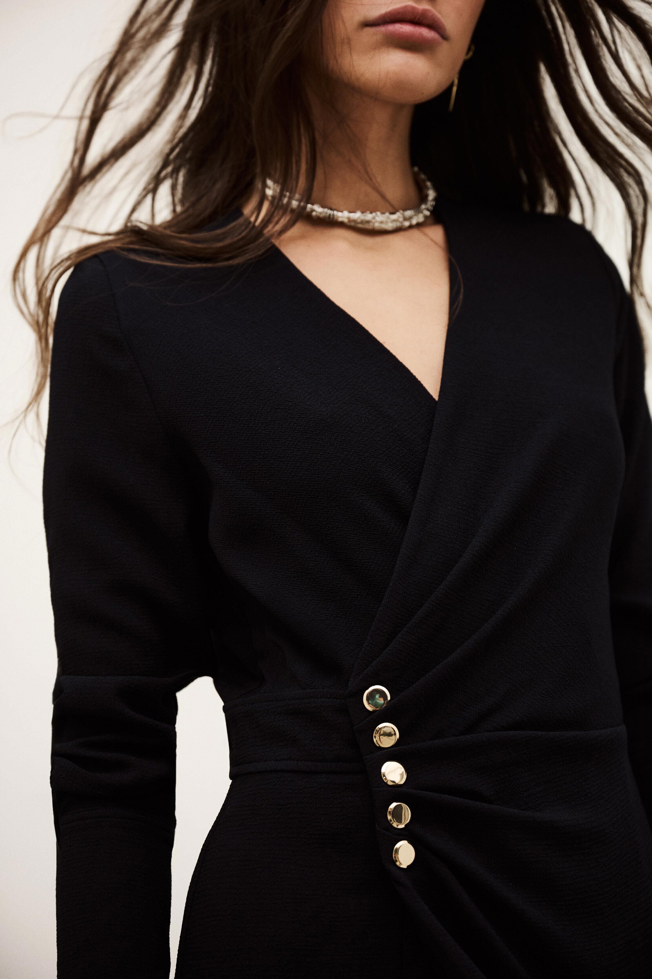 robe FIJI