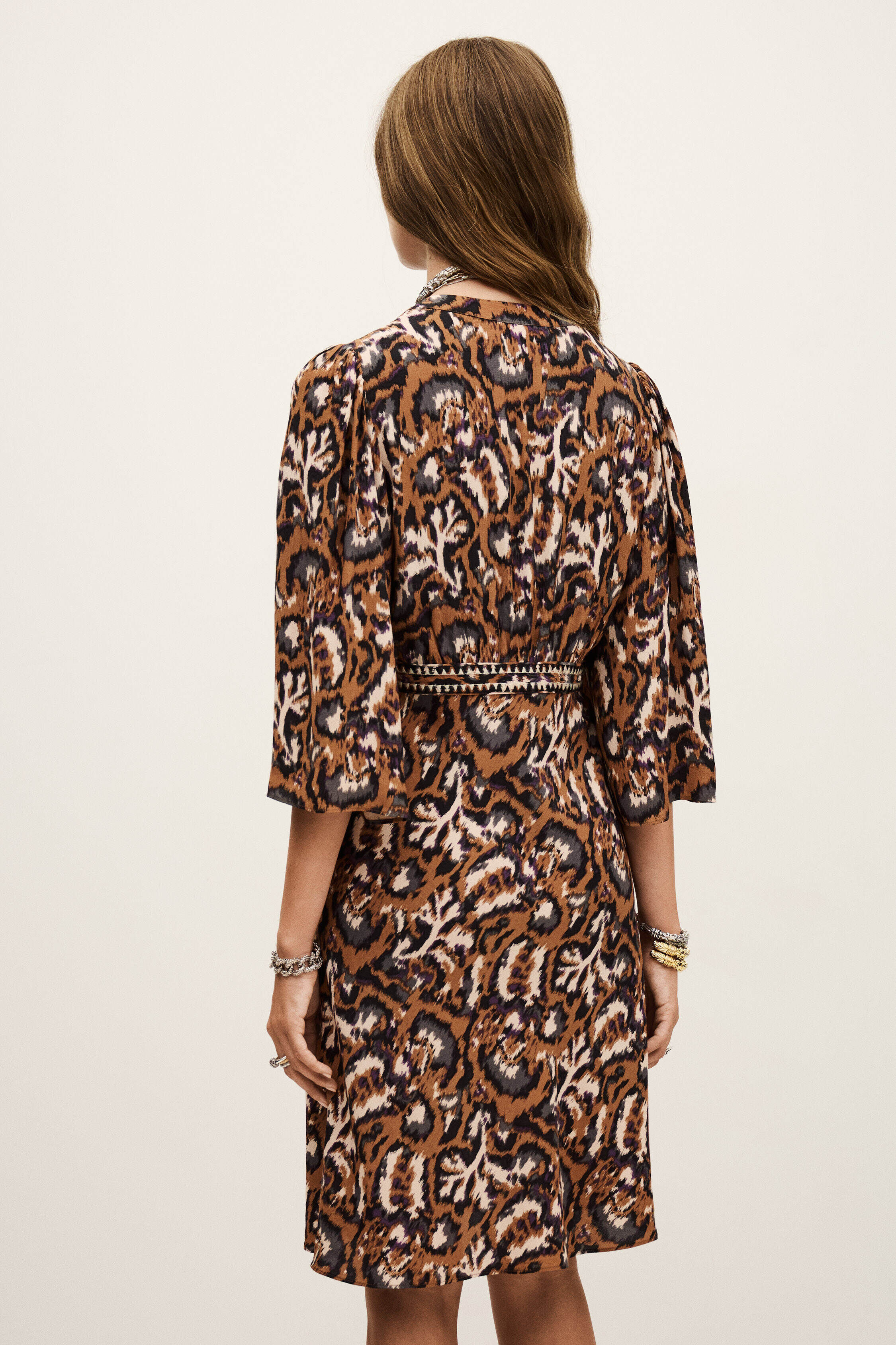 robe ONIA