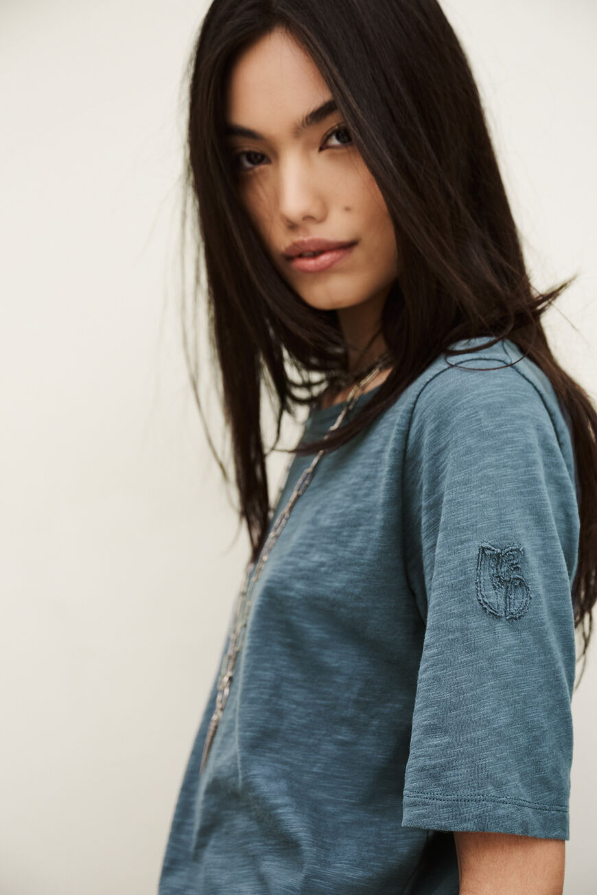 T-SHIRT VINA