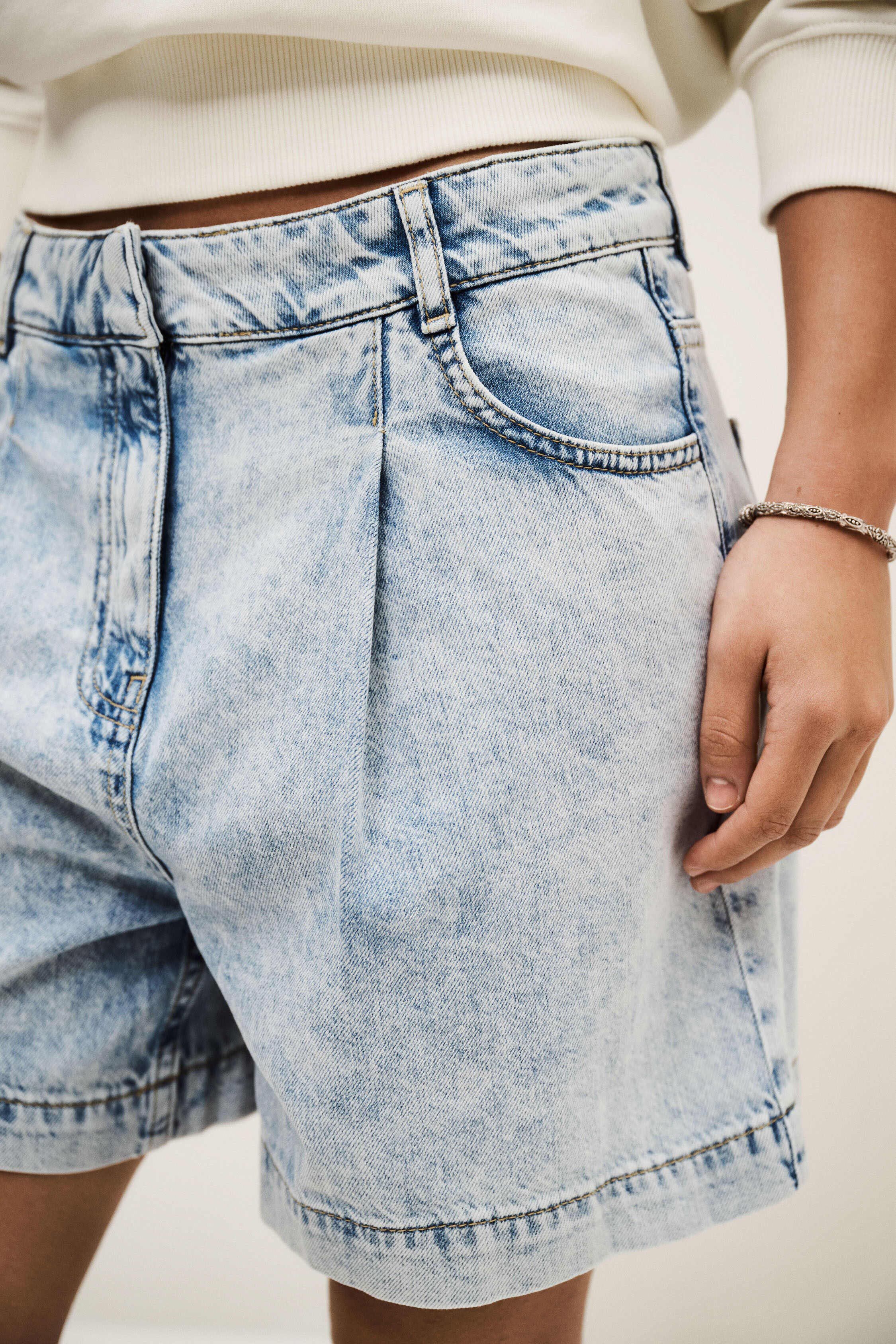 SHORT FILOU