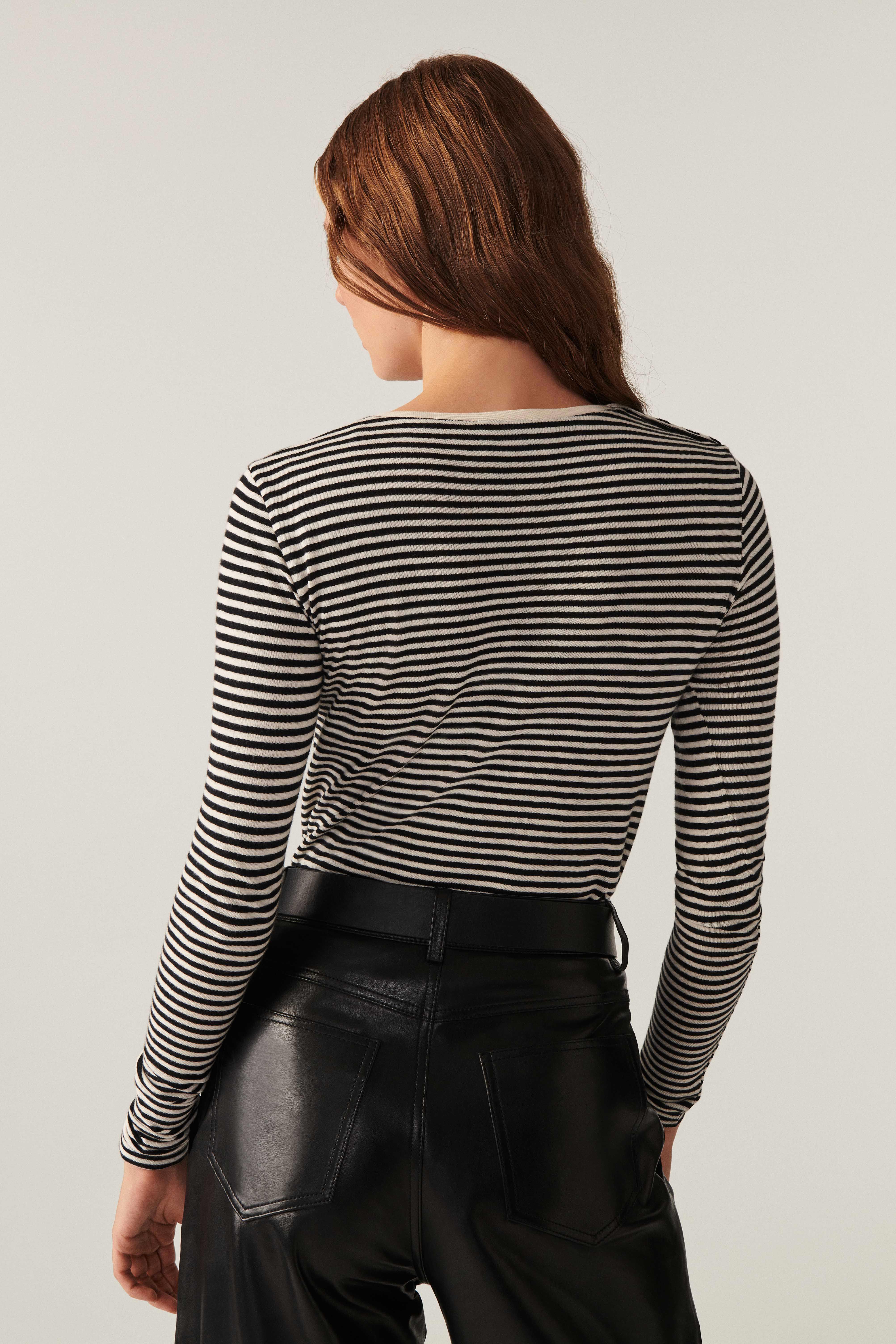 T-SHIRT ALIAS