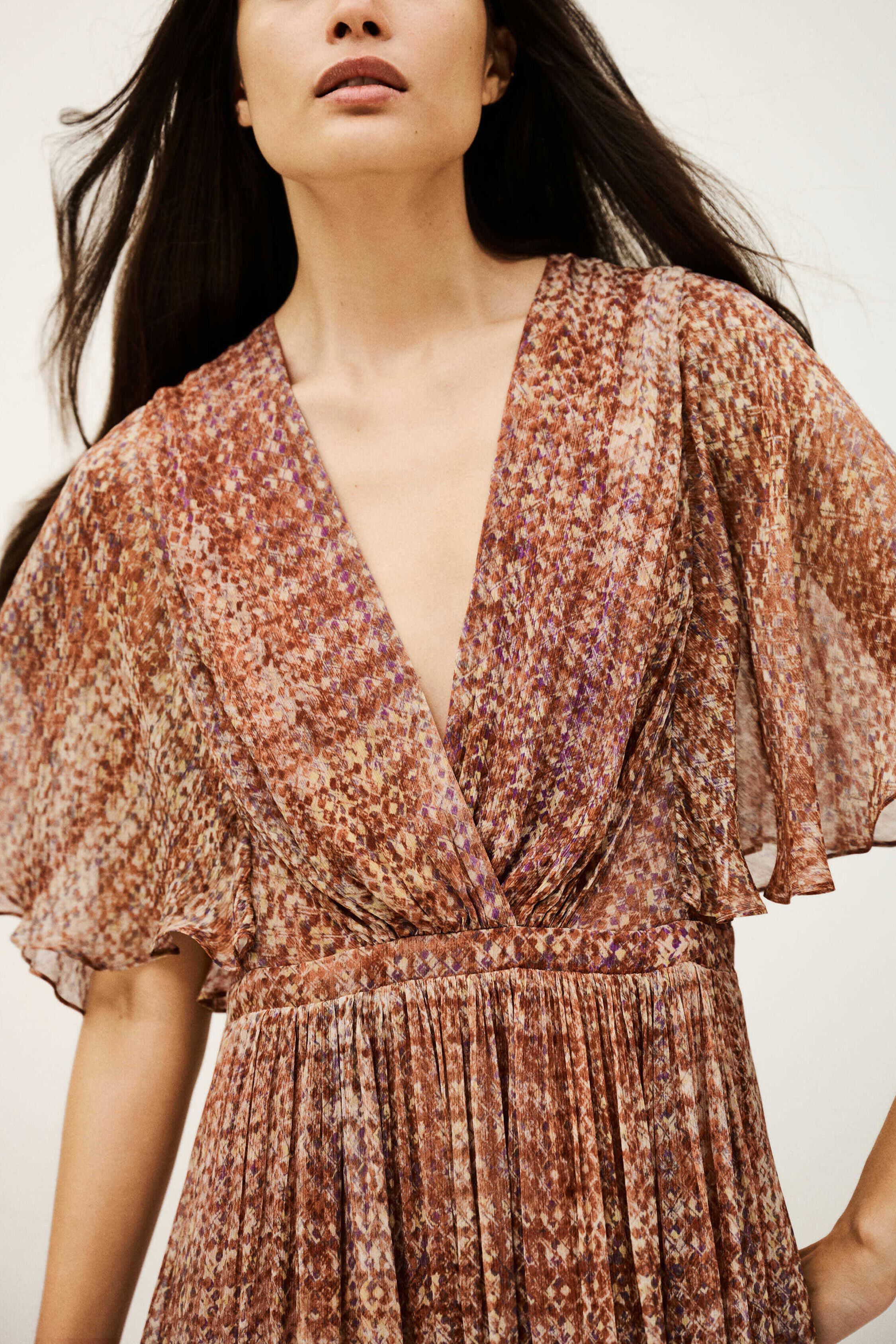 dress ROMANCE