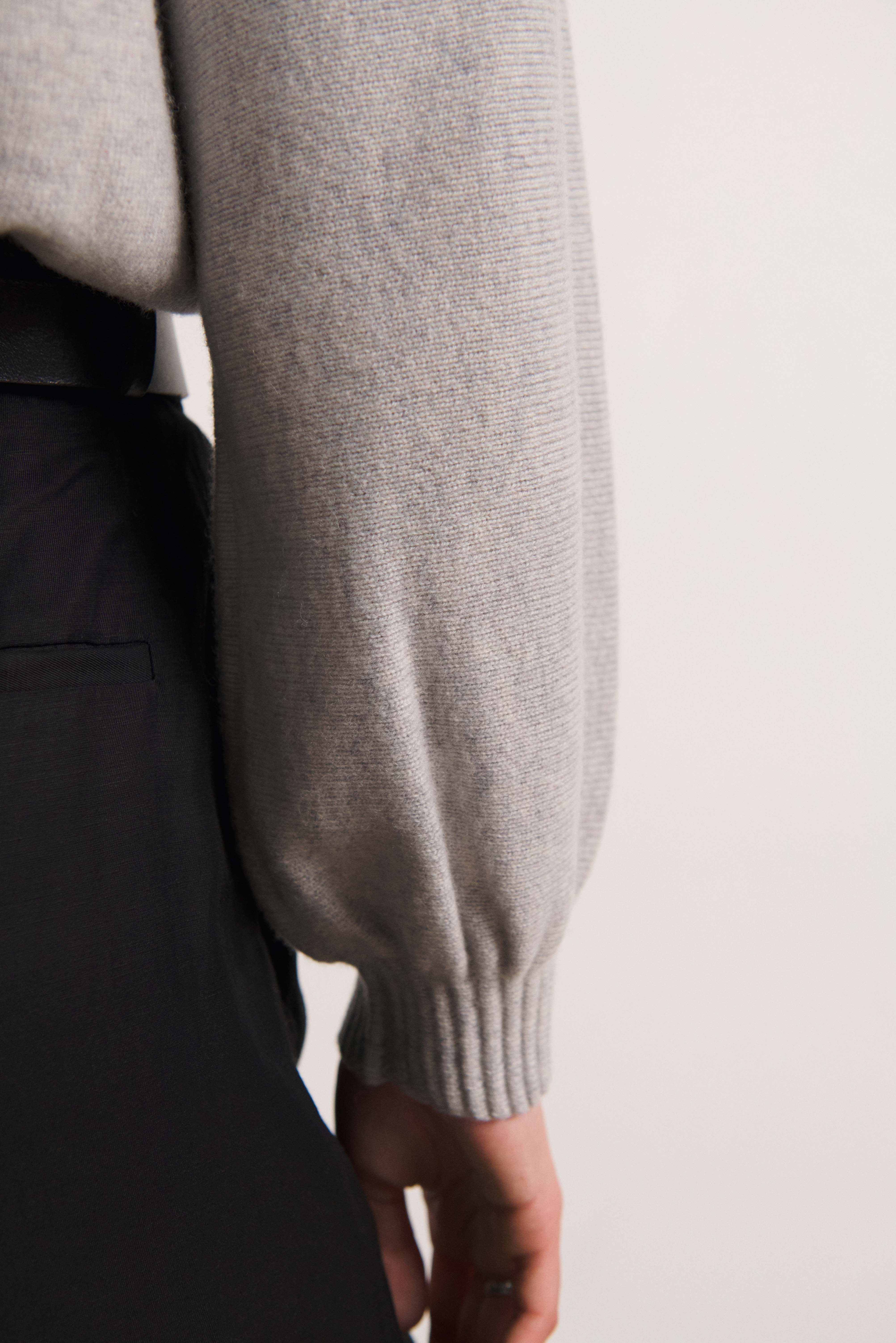 JUMPER YANN