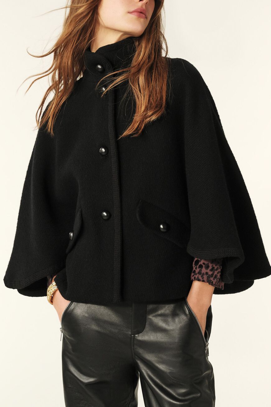 CLOAK VILLY