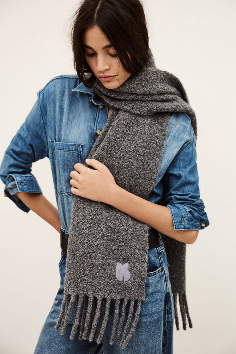 scarf SASHA