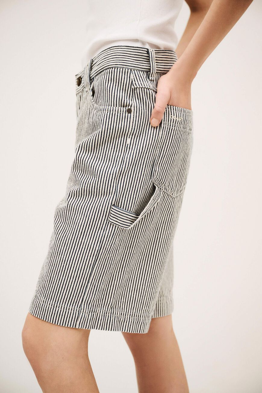 SHORT CISAE
