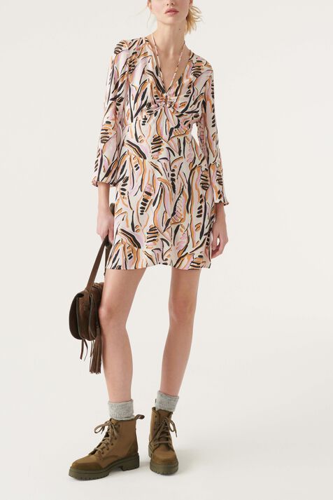 DRESS THESEE