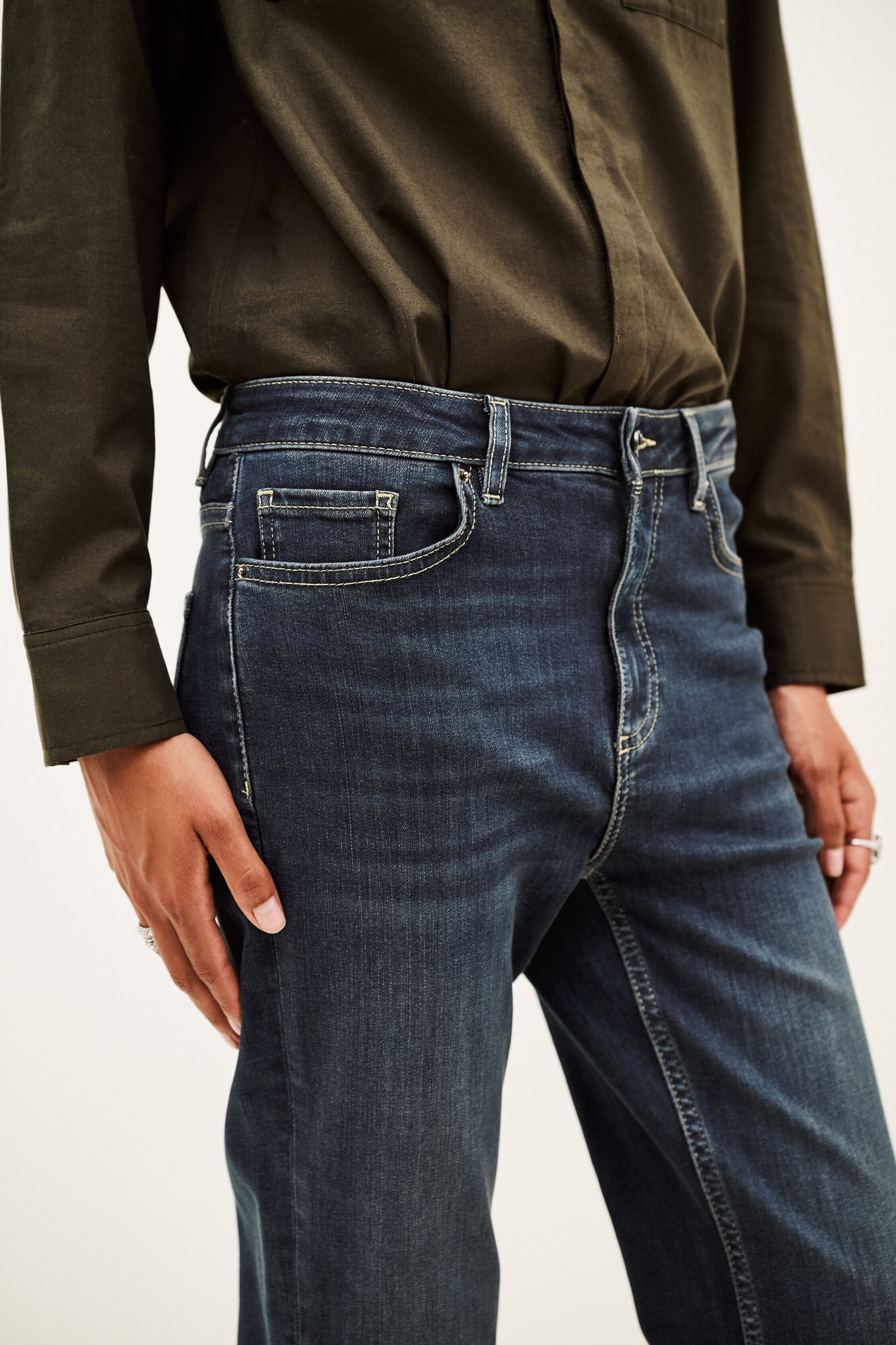 JEANS AOMMIE