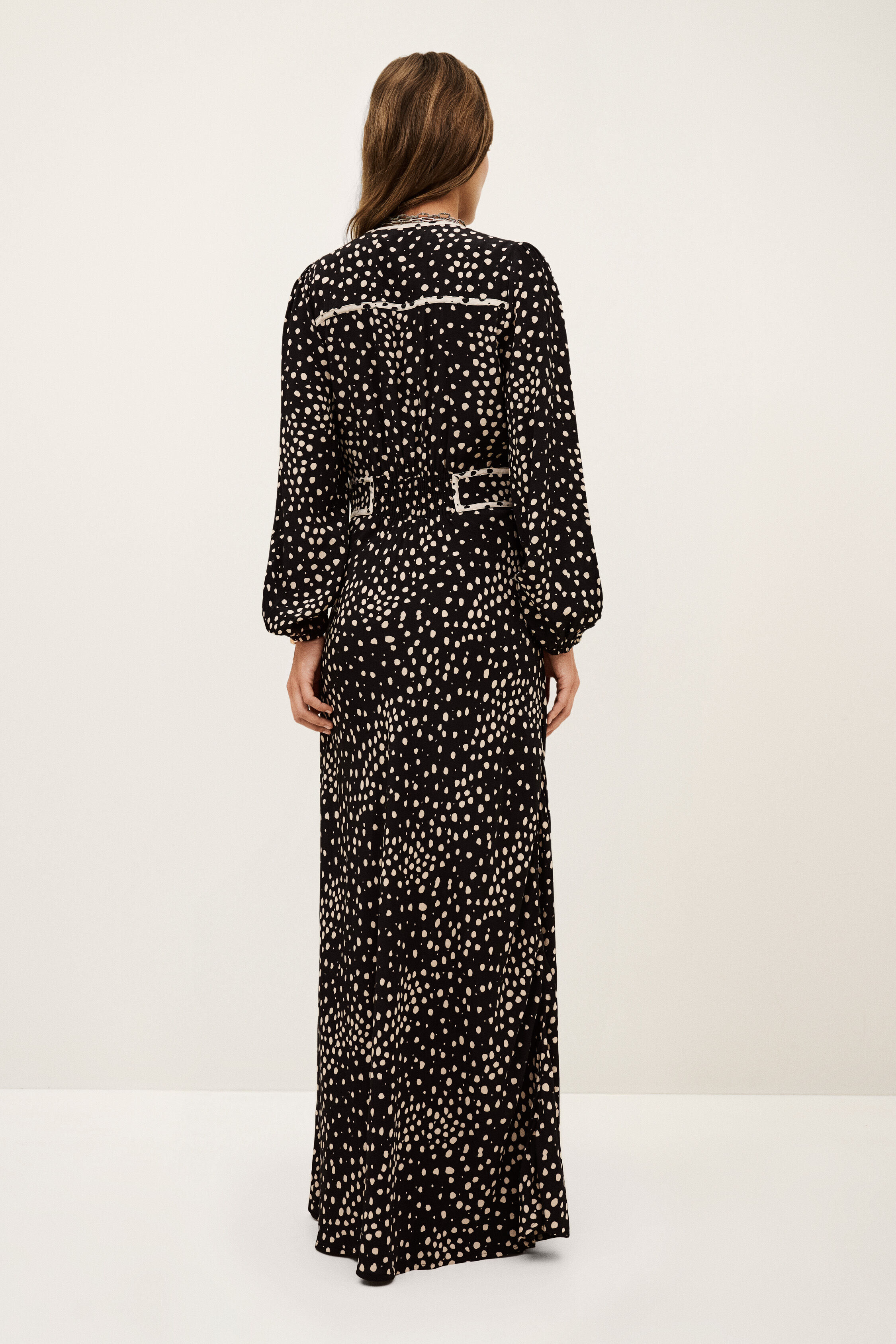 dress DERBY