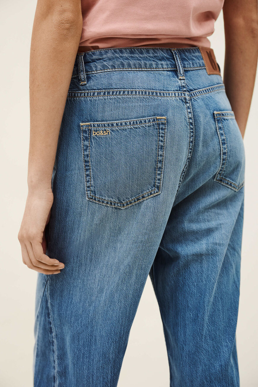 AILY JEAN