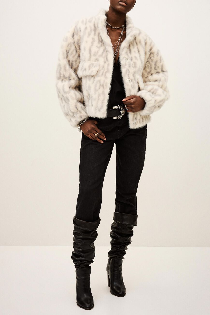 jacket SAROS