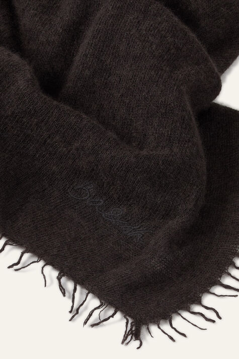 SCARF SOLOMON