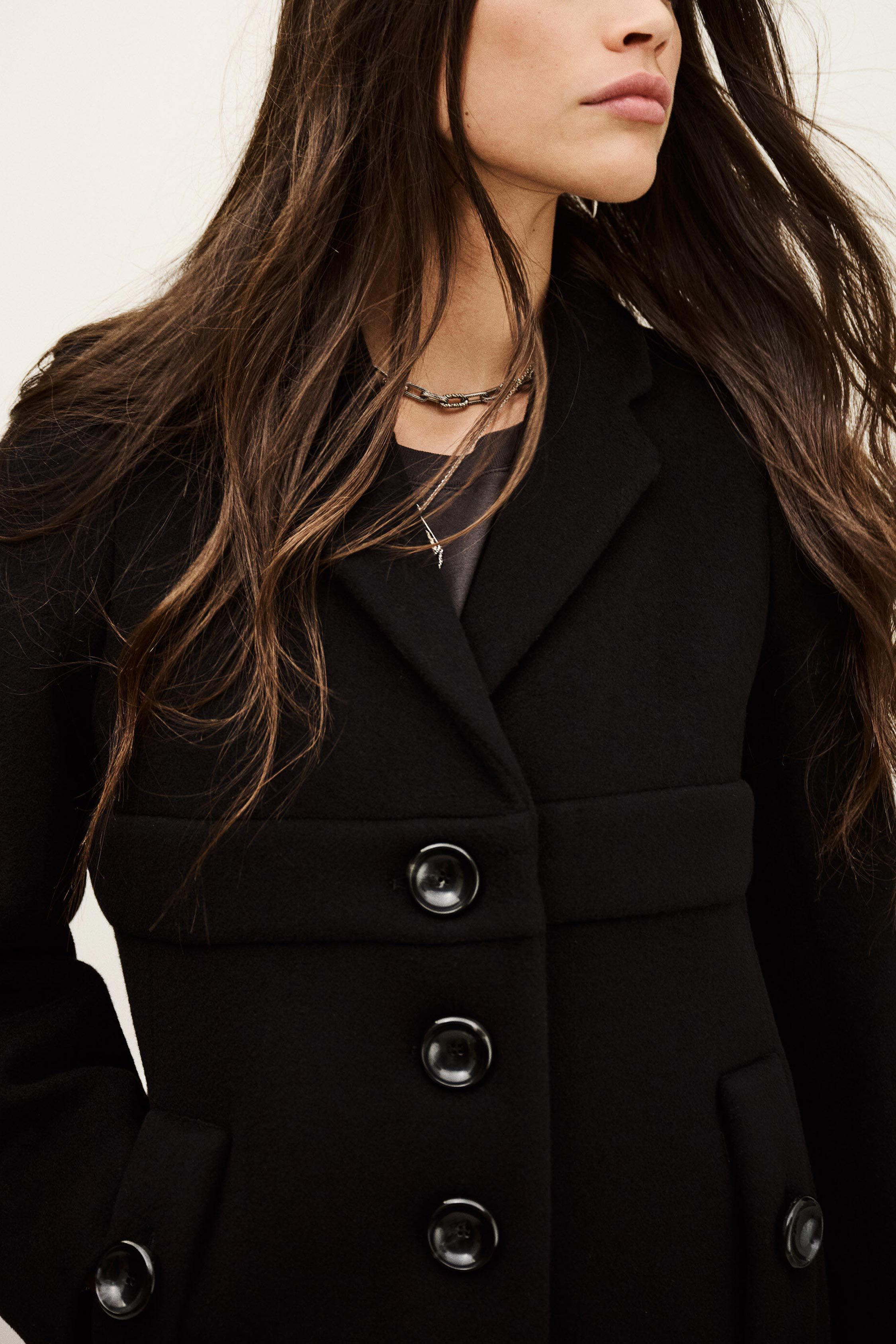 coat THEA