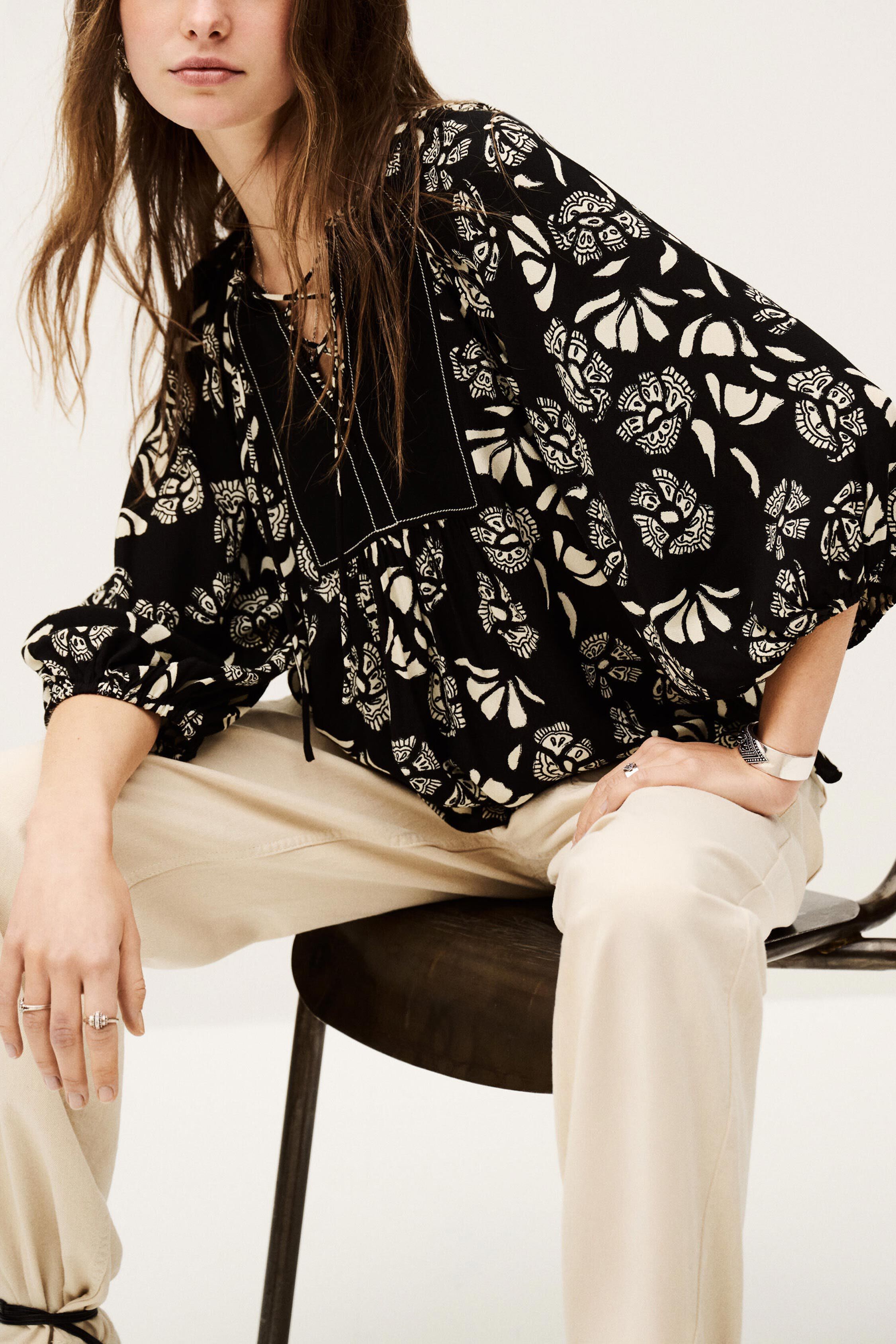 BLOUSE AURA