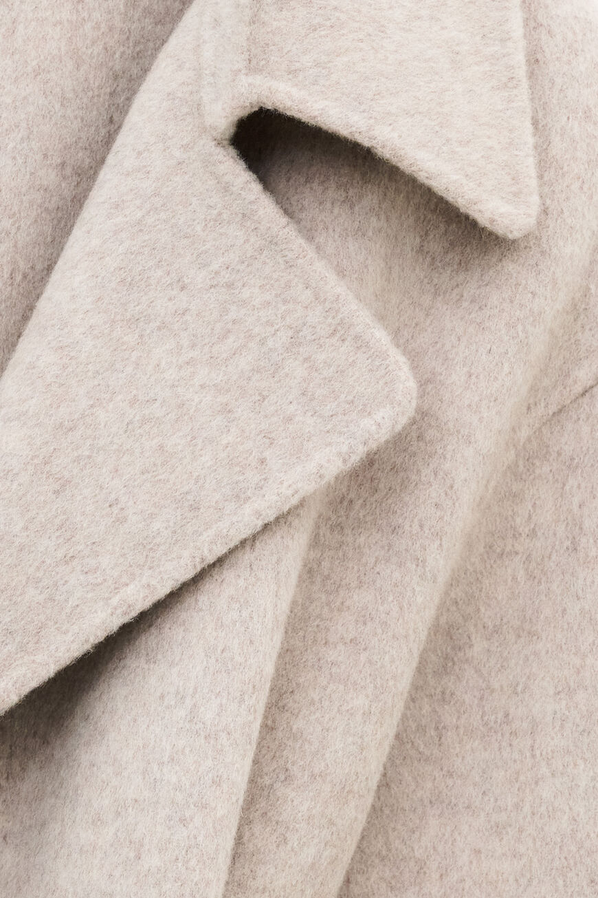 coat KATE