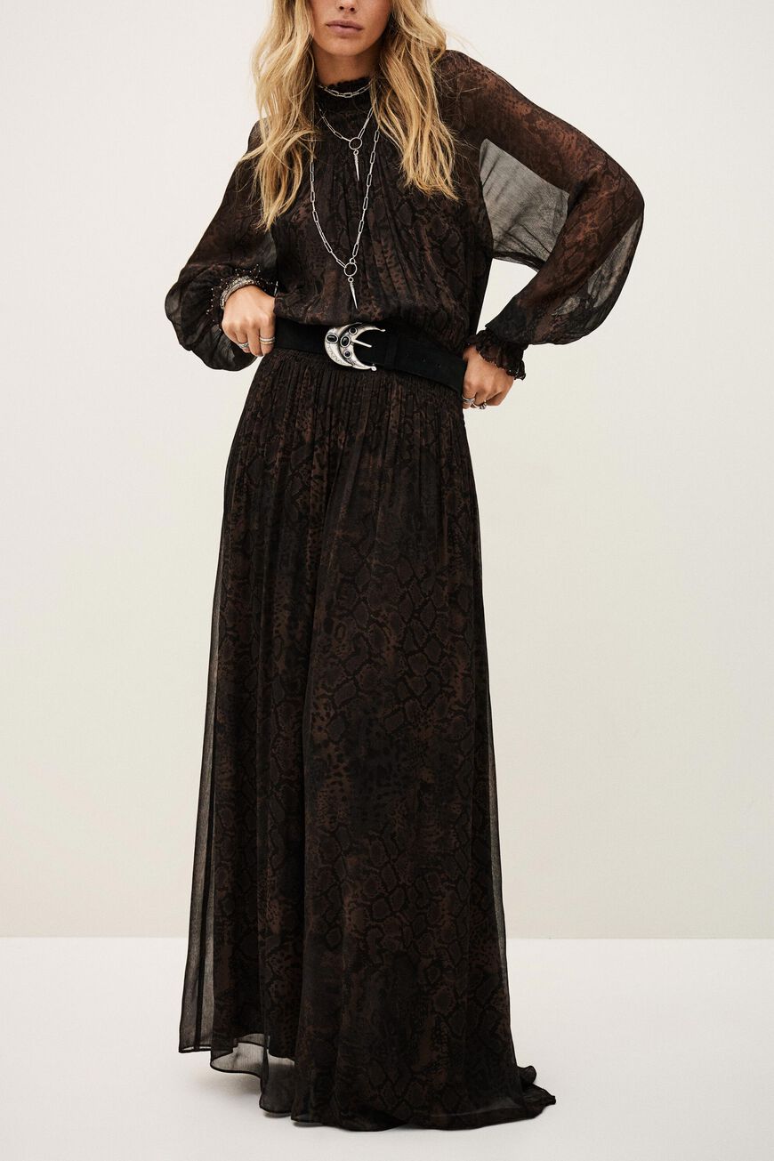 dress SMOKY