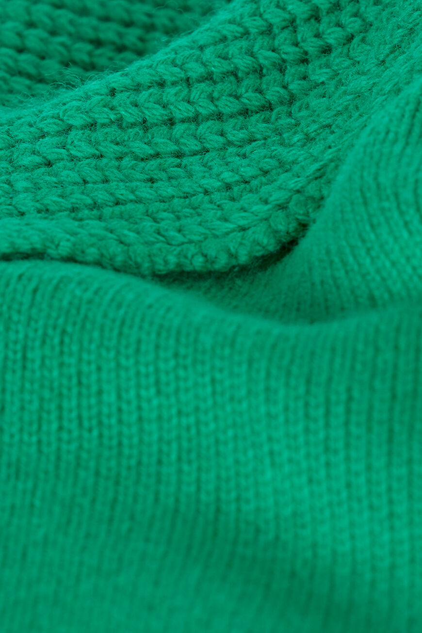 Ultra-Feminine Sweater Susy Green // ba&sh US
