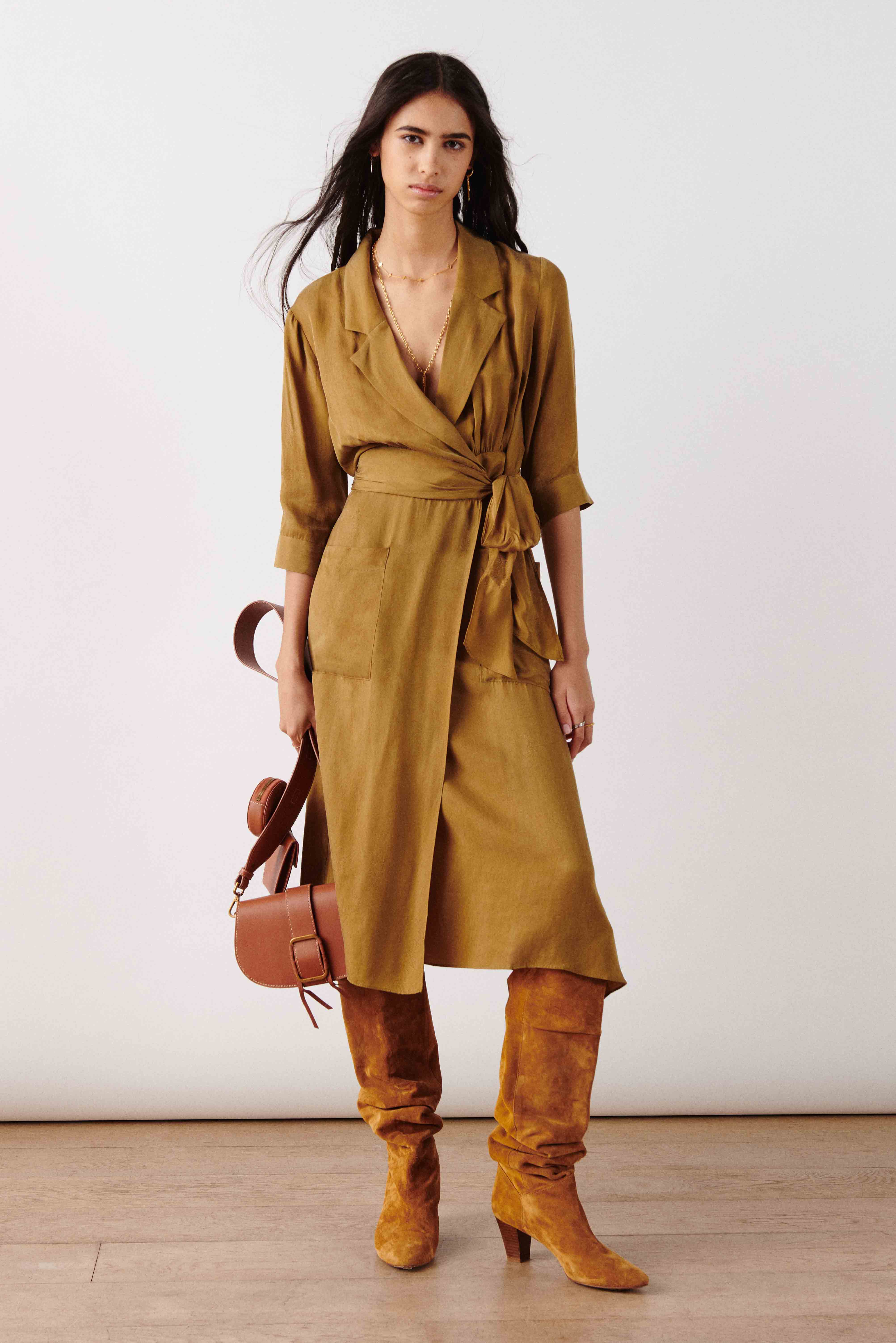 Robe Cache Cœur Aime Marron Ba Sh Fr