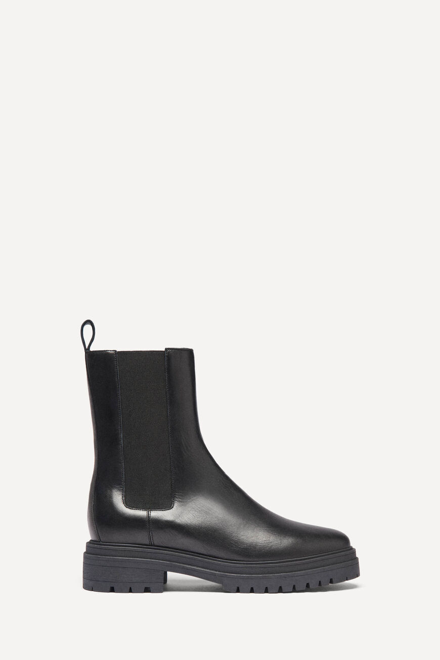 boots chelsea