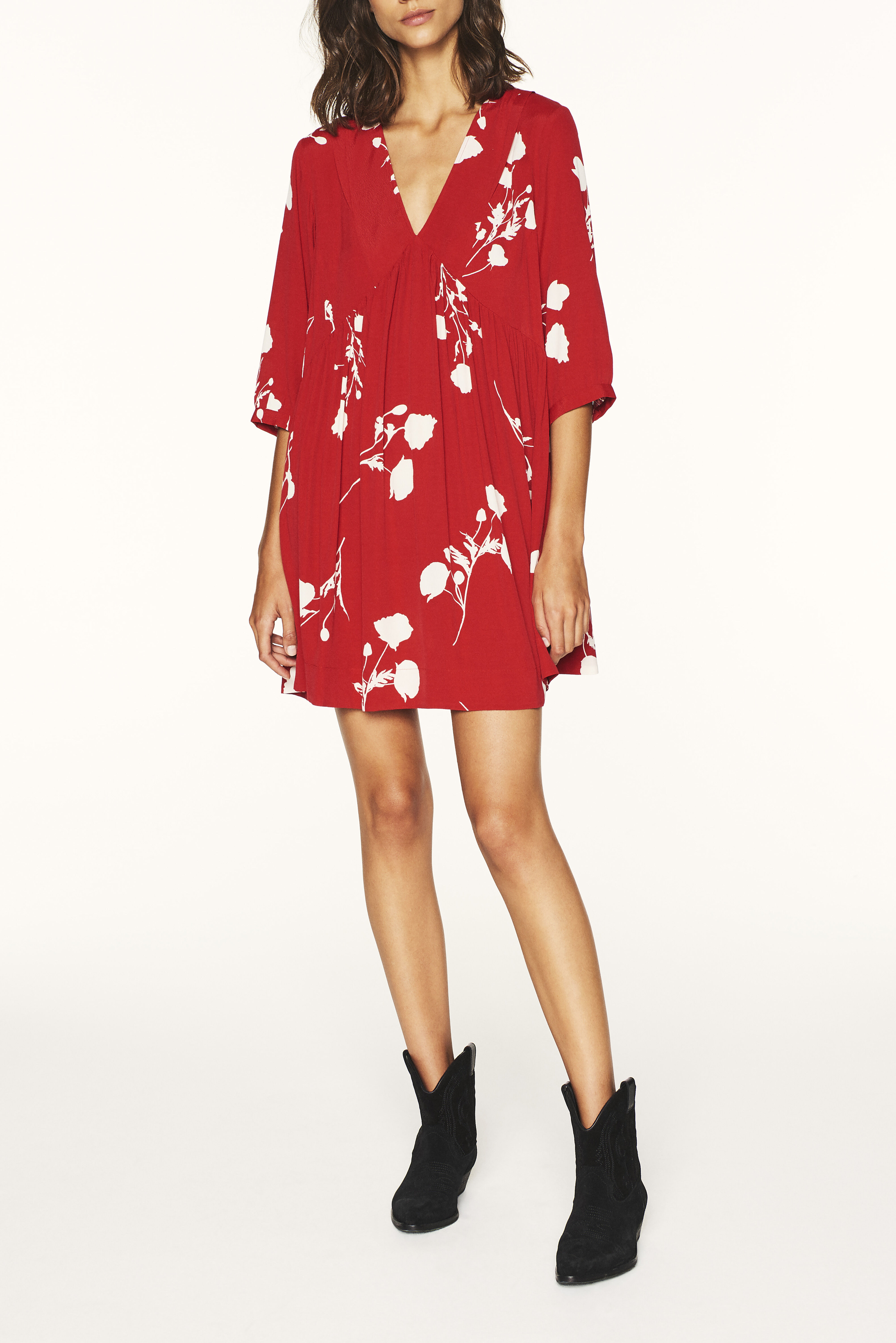 robe rouge bash