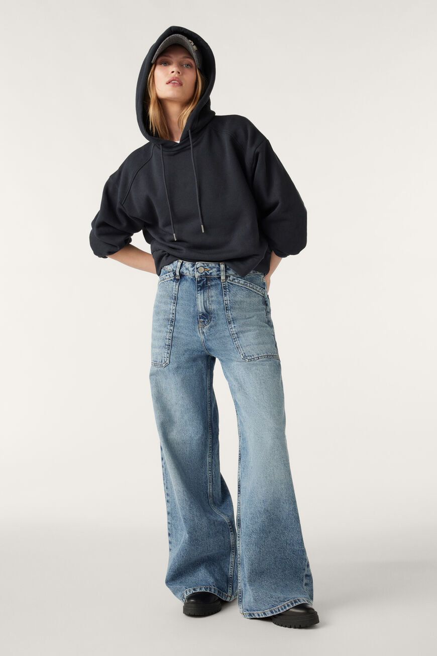 Tall Stonewash Low Rise Extreme Wide Leg Jeans
