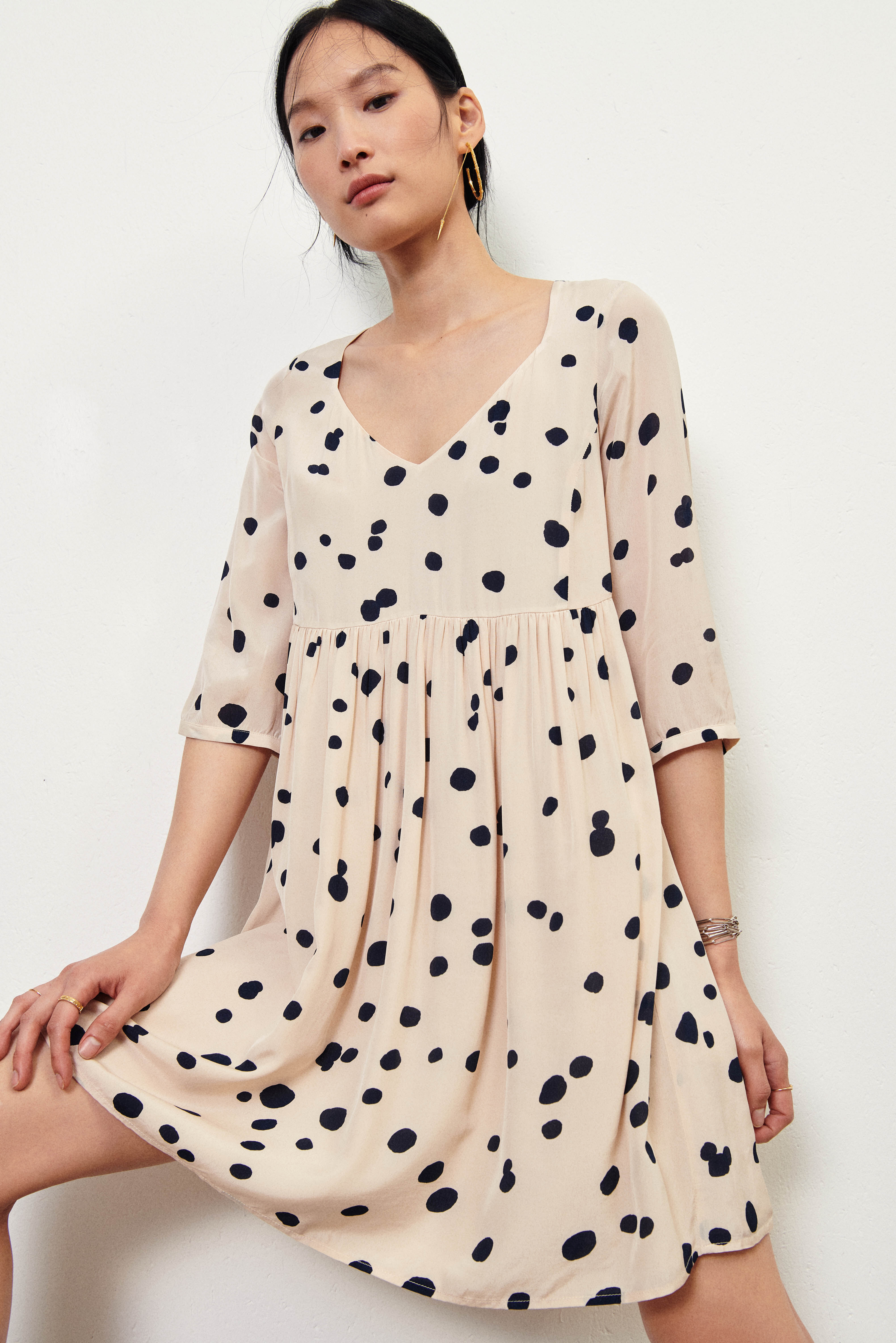 robe ecru courte