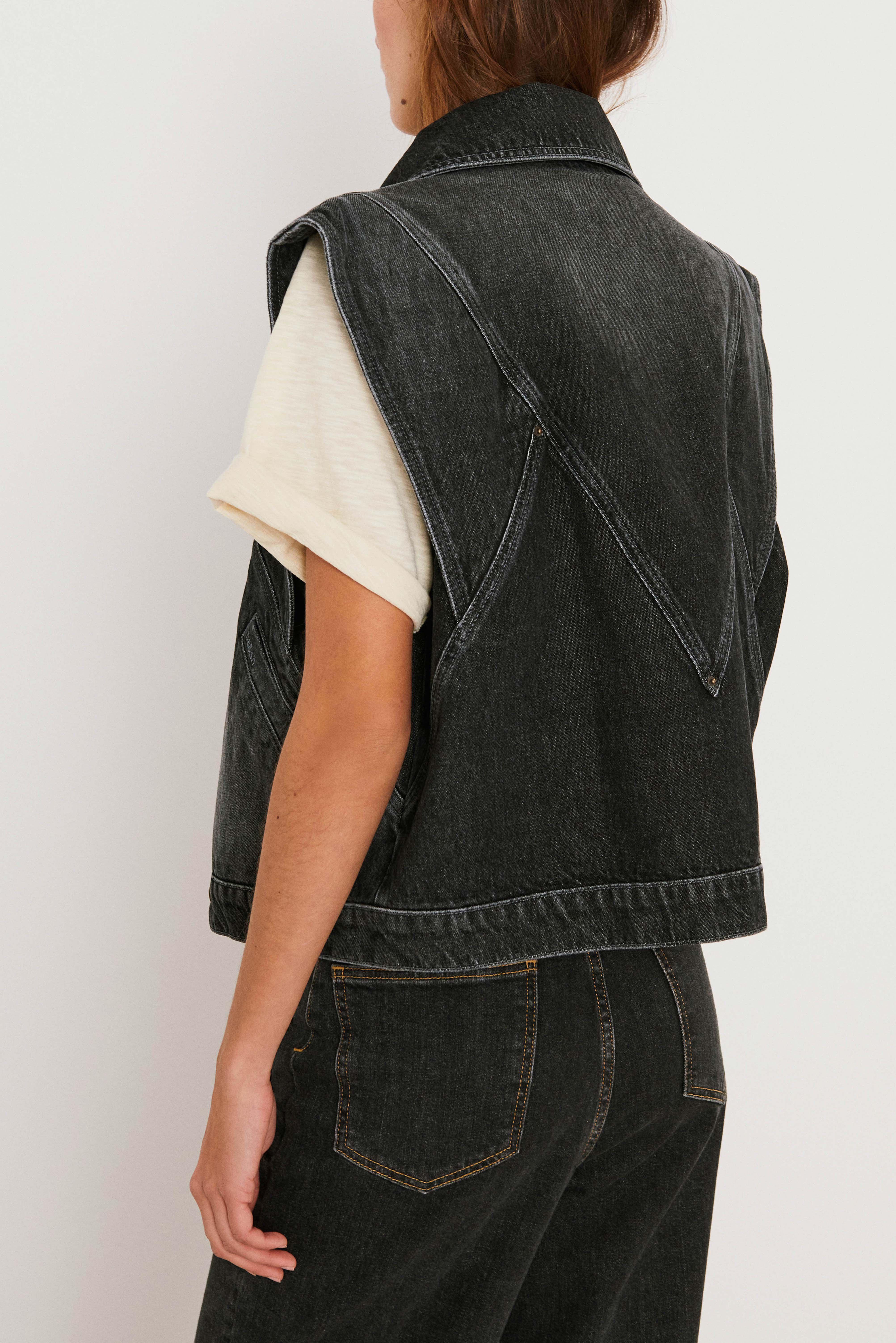 sleeveless denim jacket MAX BLACK // ba\u0026sh
