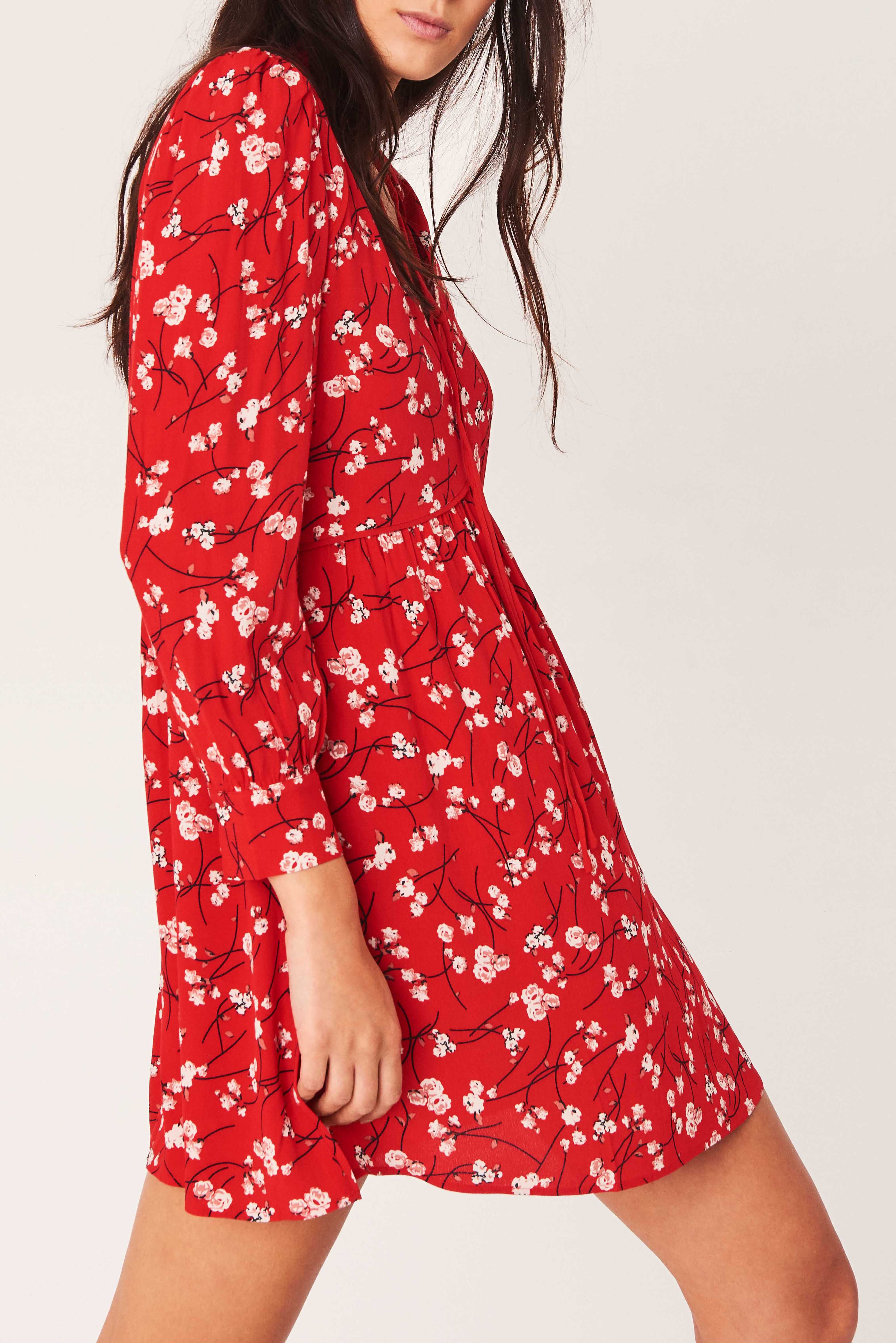 robe bash rouge fleurie