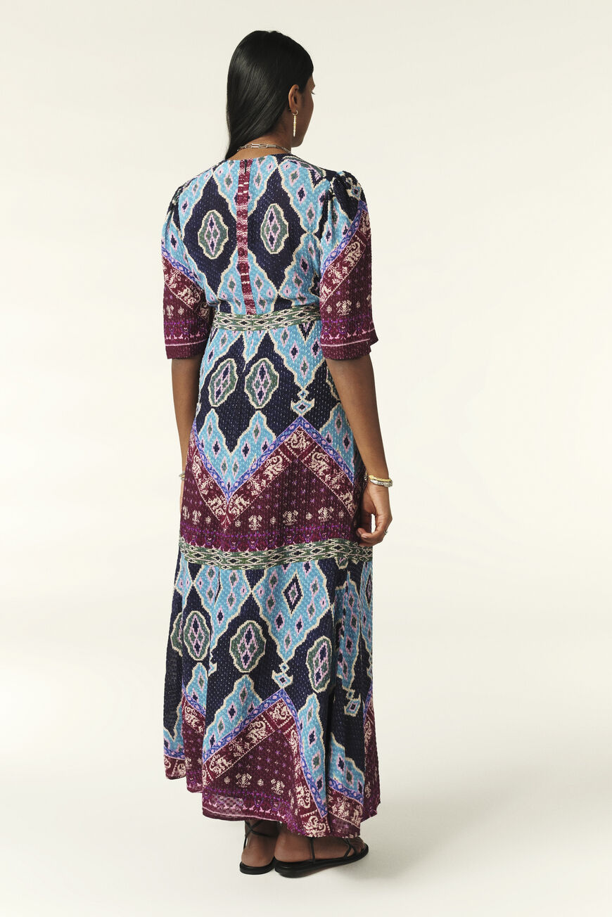 LONG maxi dresses for women • flowy solid & floral print long dresses •  ba&sh US | Gemusterte Kleider