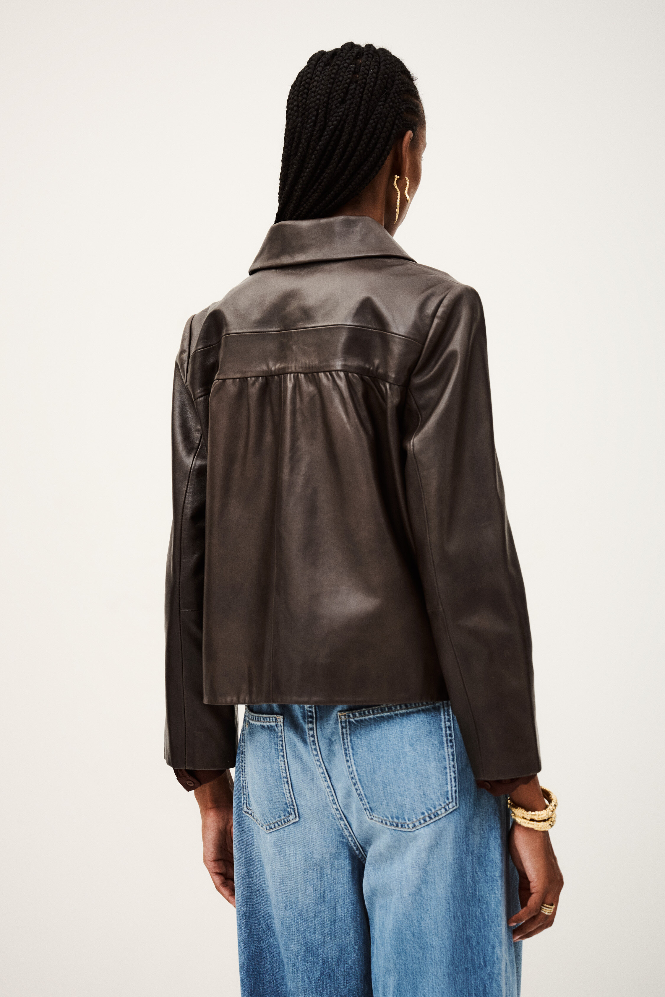 Jacket With Peter Pan Collar Milos Brown // ba&sh SG