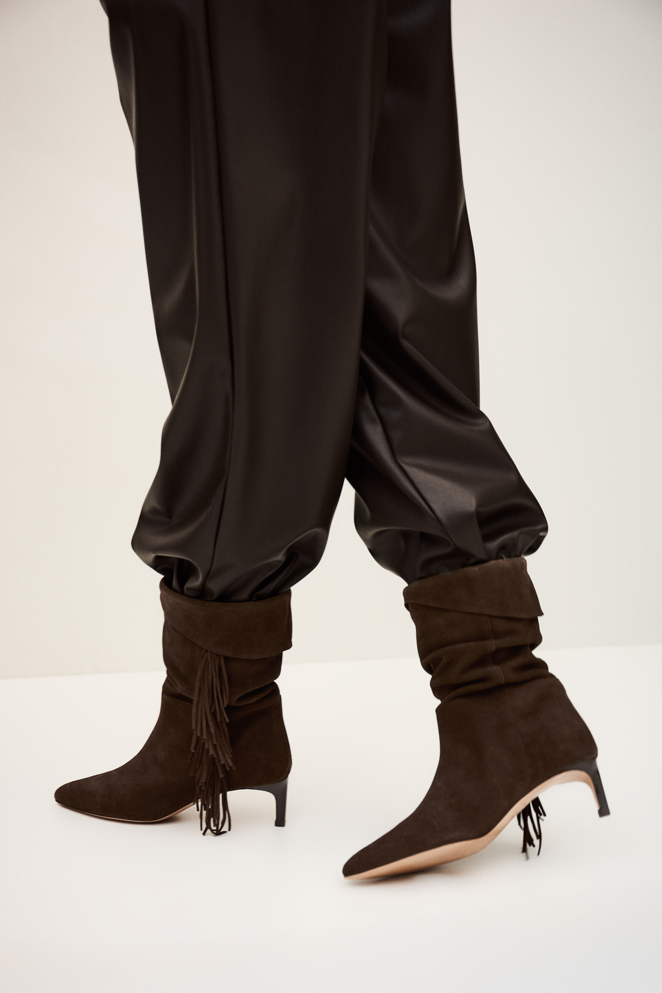 Cardi Boots Brown // ba&sh NL